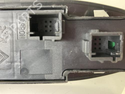 Left front window switch PEUGEOT 2008 I (CU_) 1.2 THP 130 / PureTech 130 | BP23790503I27