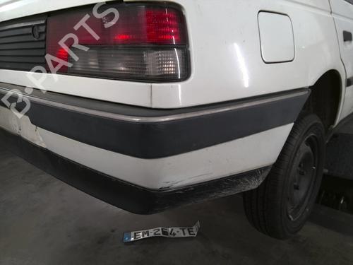 Used Rear bumper Rear bumper PEUGEOT 405 I (15B) 1.6 (94 hp) 34173527 34173527