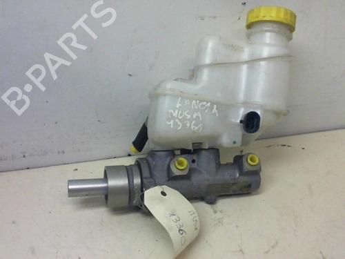 Used Brake master cylinder LANCIA MUSA (350_) 1.9 D Multijet (350.AXC1A) (101 hp) 22020341