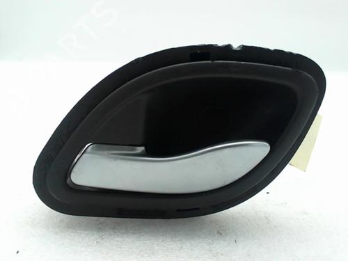 Used Rear left interior door handle RENAULT LAGUNA II (BG0/1_) 2.0 16V (BG00, BG0K, BG0P, BG0W) (135 hp) 20941559