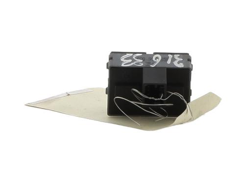Used Left front window switch Left front window switch VW POLO IV Saloon (9A4, 9A2, 9N2, 9A6) 1.4 TDI (75 hp) 34332030 34332030