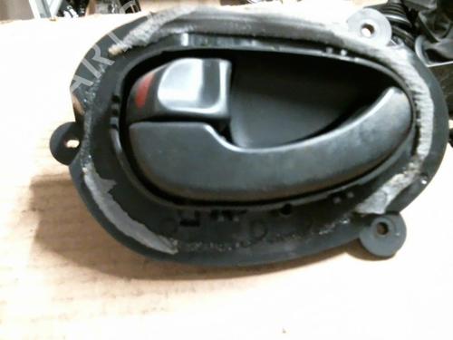 Used Front left interior door handle PEUGEOT 406 (8B) 1.8 16V (110 hp) 20974094