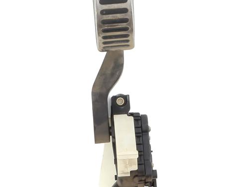 pedal-audi-tt-8n3-1998-1999-2000-2001-2002-2003-2004-2005-2006-2007-23790341 main image