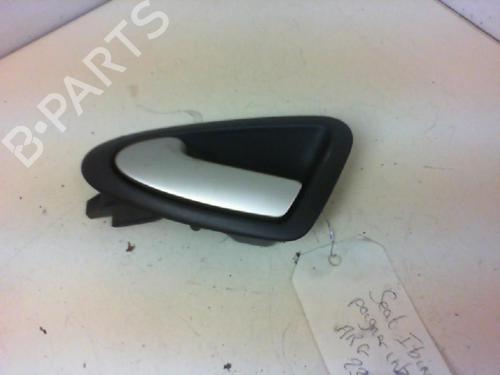 Used Rear left interior door handle SEAT IBIZA IV (6J5, 6P1) 1.2 TSI (105 hp) 20954446