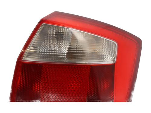 Højre baglygte AUDI A4 B6 (8E2) 1.9 TDI (130 hp) 23791833