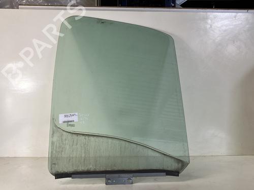 Used Front right door window RENAULT MASTER II Van (FD) 2.5 dCi (FD02) (101 hp) 28585718