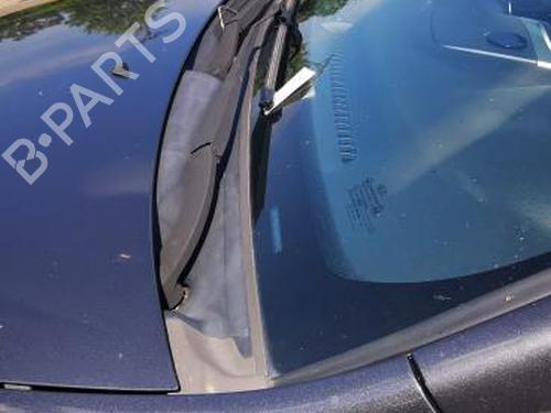 Used Front windshield wiper arm KIA CARENS III MPV (UN) 2.0 CRDi 140 (140 hp) 20951533