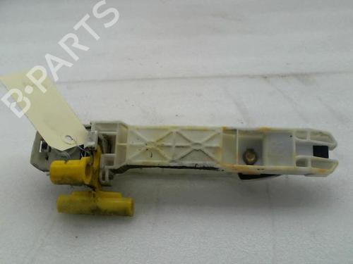 Used Rear right exterior door handle KIA CERATO I Hatchback (LD) 1.5 CRDi (102 hp) 20952693