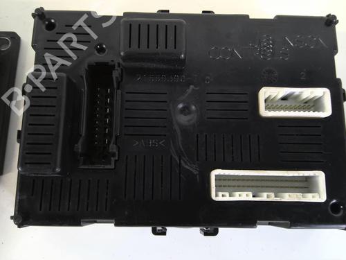 Used Electronic module Electronic module RENAULT CLIO III (BR0/1, CR0/1) 1.5 dCi (BR17, CR17) (86 hp) 20969257 20969257