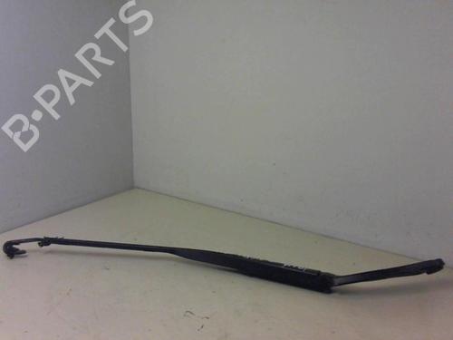 Used Front windshield wiper arm RENAULT LAGUNA II Grandtour (KG0/1_) 1.9 dCi (KG0G) (120 hp) 20949033