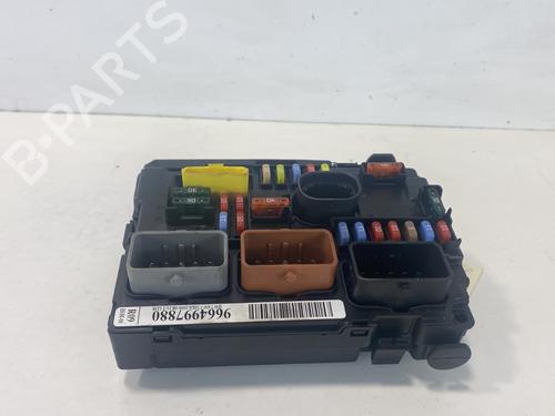 Used Fuse box CITROËN C2 (JM_) 1.4 HDi (68 hp) 23104298