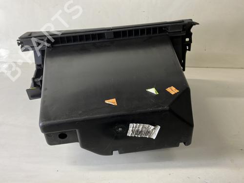 Used Glove box Glove box RENAULT LAGUNA III (BT0/1) 2.0 dCi (BT07, BT0J, BT14, BT1A, BT1S) (131 hp) 24816214 24816214