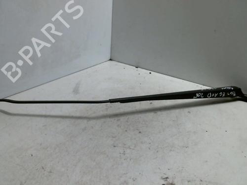 Front windshield wiper arm PEUGEOT 106 II (1A_, 1C_) 1.1 i | BP20971076C143 