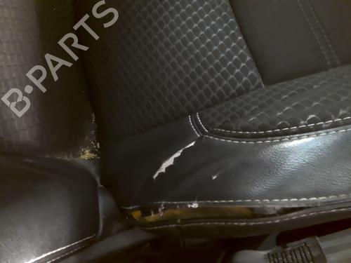 Set sedili Set sedili RENAULT MEGANE III Hatchback (BZ0/1_, B3_) 1.2 TCe (BZ16, BZ28) (132 hp) 36505756 36505756