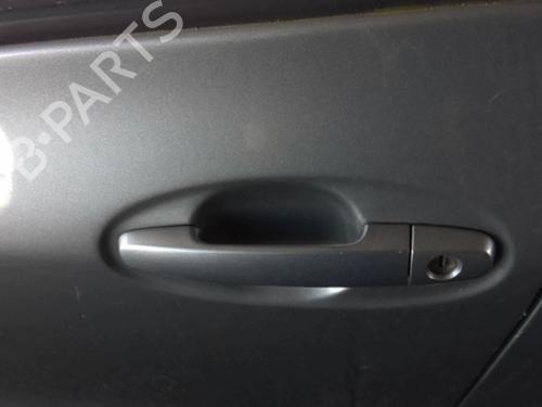 Used Front left exterior door handle Front left exterior door handle 20947446 20947446