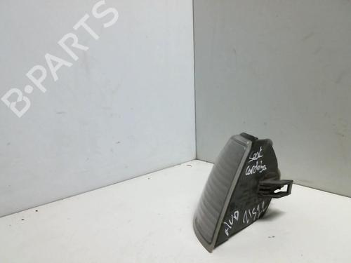 Used Right front indicator SEAT CORDOBA (6K1, 6K2) 1.6 i (75 hp) 22020934