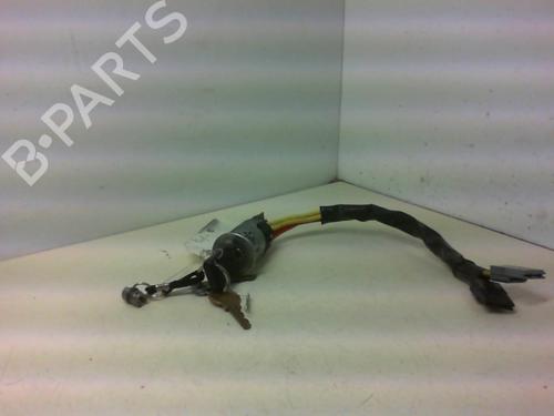 Used Ignition barrel Ignition barrel RENAULT TRAFIC Van (T_, P_, V_) 2.5 D (75 hp) 22021599 22021599