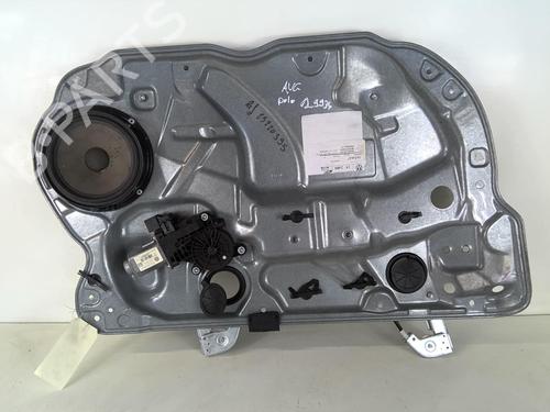 Fensterheber links vorne für VW POLO IV (9N_, 9A_) 1.4 TDI (80 hp) 31979430