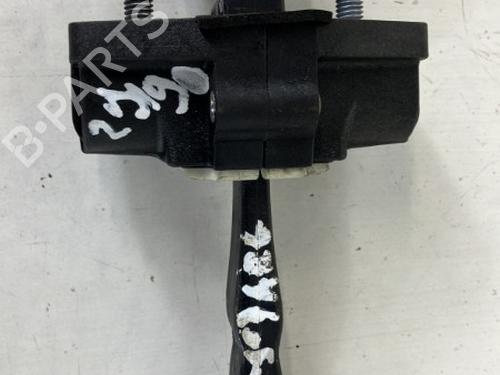 Used Hinge/Door check strap RENAULT TWINGO III (BCM_, BCA_) 0.9 TCe 90 (BCM9, BCM2) (90 hp) 20950455