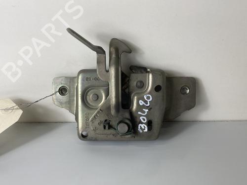 Used Hood lock RENAULT CLIO III (BR0/1, CR0/1) 1.4 16V (98 hp) 22231547