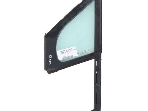 Vidro triangular frente esquerdo Vidro triangular frente esquerdo PEUGEOT 3008 I MPV (0U_) 1.6 HDi (109 hp) 26661615 26661615