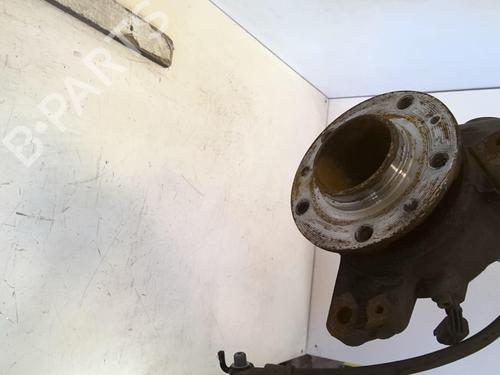 Used Left rear steering knuckle Left rear steering knuckle 20967672 20967672