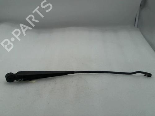 Used Front windshield wiper arm FORD FIESTA III (GFJ) 1.1 (50 hp) 22024139