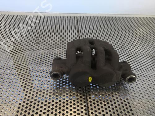 Used Right front brake caliper Right front brake caliper PEUGEOT BOXER Van 2.2 HDi 100 (101 hp) 20959385 20959385