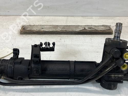Used Steering rack Steering rack ALFA ROMEO 147 (937_) 1.9 JTD (937.AXD1A, 937.BXD1A, 937.AXV1A, 937.BXB1A,... (115 hp) 27570302 27570302