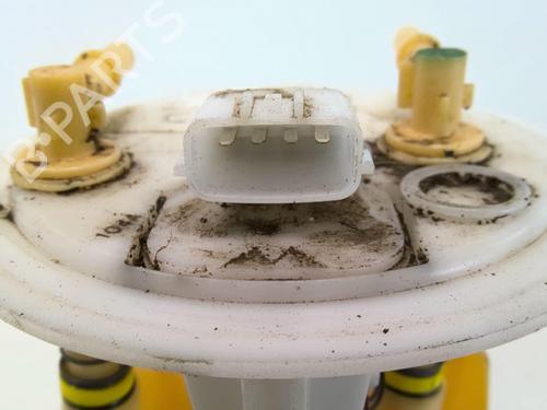 Used Fuel pump Fuel pump DACIA DUSTER (HS_) 1.5 dCi 4x4 (HSMC, HSMD) (110 hp) 20944104 20944104