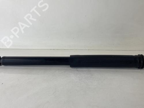 Used Right rear shock absorber TOYOTA YARIS (_P13_) 1.5 Hybrid (NHP130_, NHP130) (101 hp) 27570356
