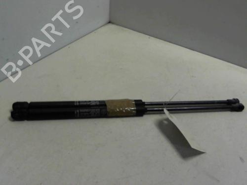 Used Tailgate lift support ALFA ROMEO 147 (937_) 1.9 JTD (937.AXD1A, 937.BXD1A, 937.AXV1A, 937.BXB1A,... (115 hp) 20958978