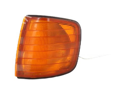 Used Left front indicator MERCEDES-BENZ S-CLASS (W126) 300 SE, SEL (126.024, 126.025) (180 hp) 22022054