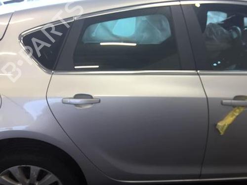Used Right rear door OPEL ASTRA J (P10) 1.7 CDTI (68) (125 hp) 22030637