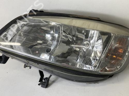 Scheinwerfer links für OPEL ZAFIRA A MPV (T98) 2.2 DTI 16V (F75) (125 hp) 21775842