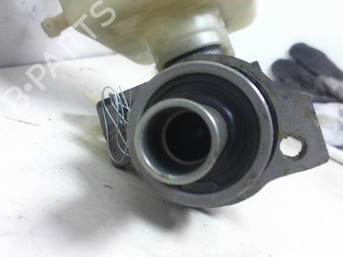 Used Brake master cylinder Brake master cylinder 25267766 25267766