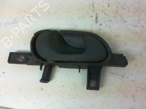 Used Front left interior door handle PEUGEOT EXPERT (224_) 2.0 HDI 16V (109 hp) 22917742