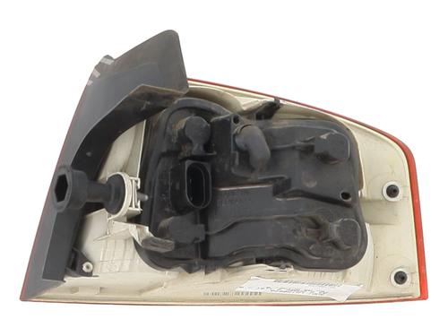 Used Left taillight Left taillight AUDI A4 B7 (8EC) 1.6 (102 hp) 27570324 27570324