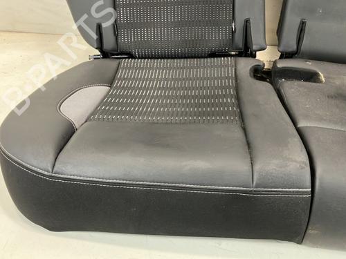 Rear seat PEUGEOT 2008 I (CU_) 1.2 THP 130 / PureTech 130 | BP23131252C17 - Image 8
