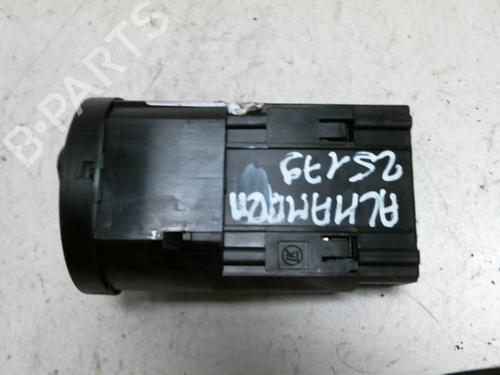 Used Headlight switch Headlight switch SEAT ALHAMBRA (7V8, 7V9) 1.9 TDI (115 hp) 22021875 22021875