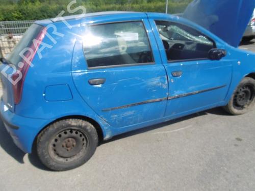 Szyba drzwi przednich lewych FIAT PUNTO (188_) 1.3 JTD 16V | BP20940324C18 