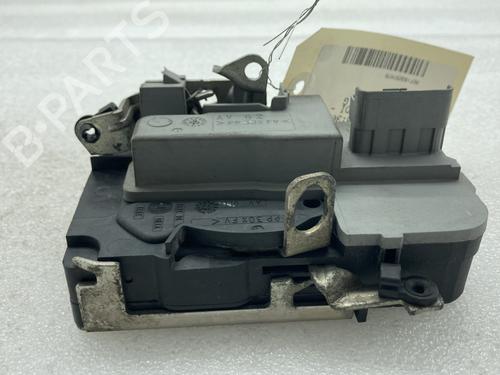 Venstre fortil lås PEUGEOT 206+ (2L_, 2M_) 1.4 HDi eco 70 (68 hp) 20938220