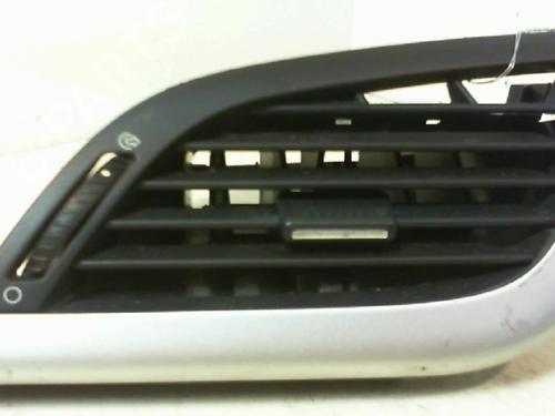 Used Air vent PEUGEOT 207 (WA_, WC_) 1.4 HDi (68 hp) 20958464