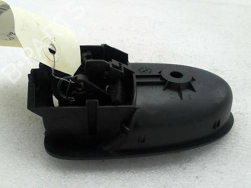 Used Front left interior door handle TOYOTA YARIS (_P9_) 1.4 D-4D (NLP90_, NLP90R) (90 hp) 20968419