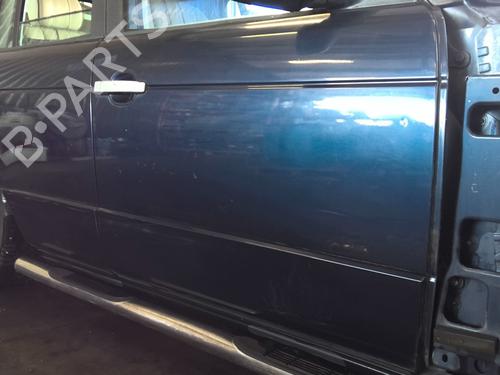 Used Right front door Right front door LAND ROVER RANGE ROVER III (L322) 3.0 D 4x4 (177 hp) 33459198 33459198