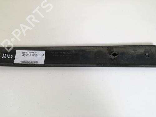 Door moulding trim FORD FIESTA V (JH_, JD_) 1.4 TDCi | BP20952267C150 