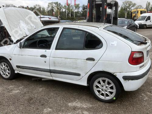 Rear right door window RENAULT MEGANE I (BA0/1_) 1.4 16V (BA0D, BA1H, BA0W, BA10) | BP20941652C21 