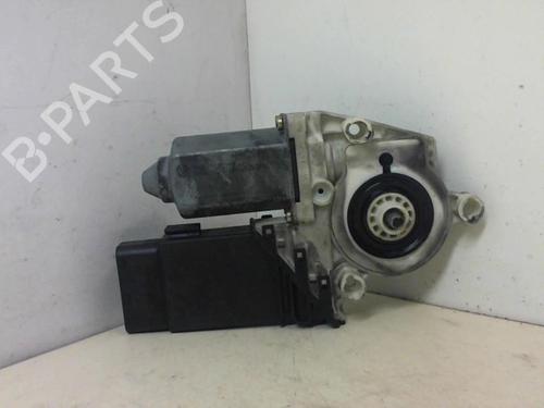Vindusheismotor høyre foran SEAT LEON (1M1) 1.8 20V | BP20972894E20 