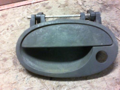 Used Front left exterior door handle OPEL MERIVA A MPV (X03) 1.4 16V Twinport LPG (E75) (90 hp) 20961462
