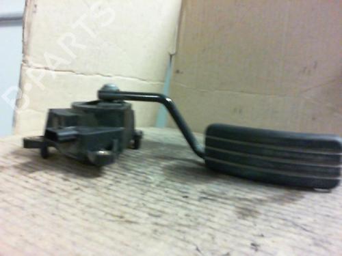 Used Pedal RENAULT SCÉNIC II (JM0/1_) 1.9 dCi (JM0G, JM12, JM1G, JM2C) (120 hp) 20961416